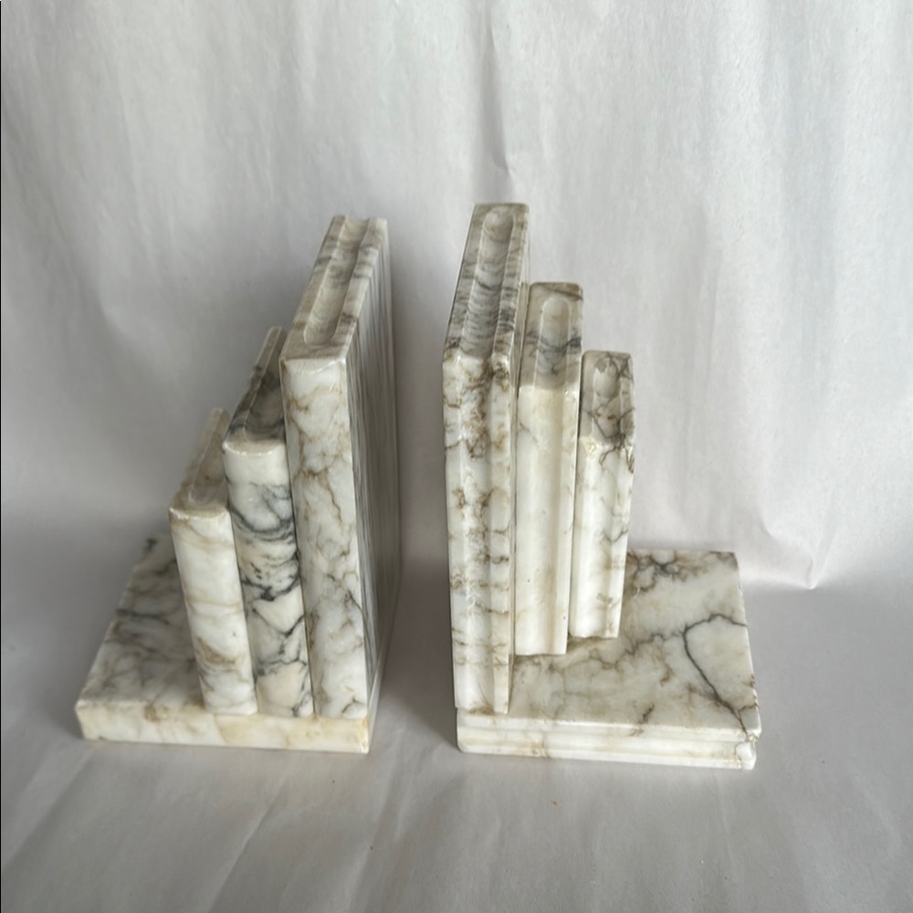 Vintage 1950s Italian alabaster book shaped book ends
